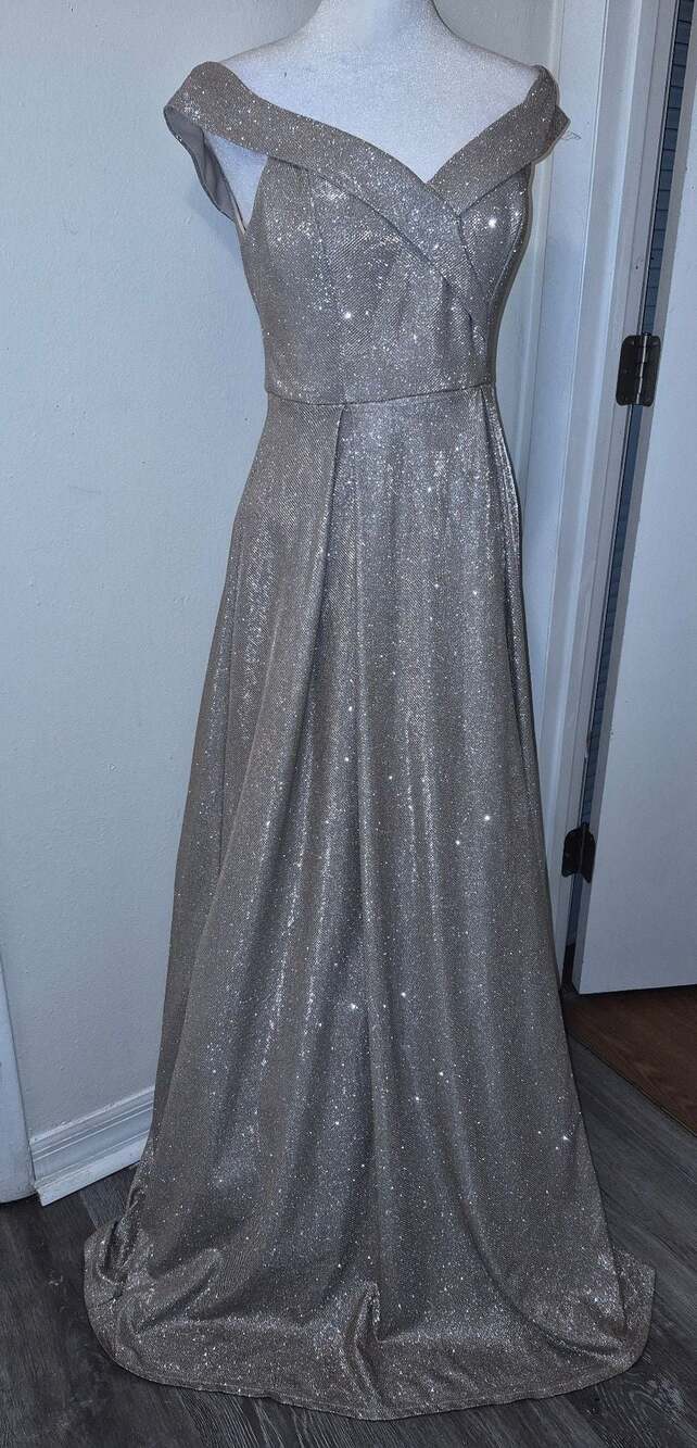 B. Smart Metallic Off-The-Shoulder Glitter Gown